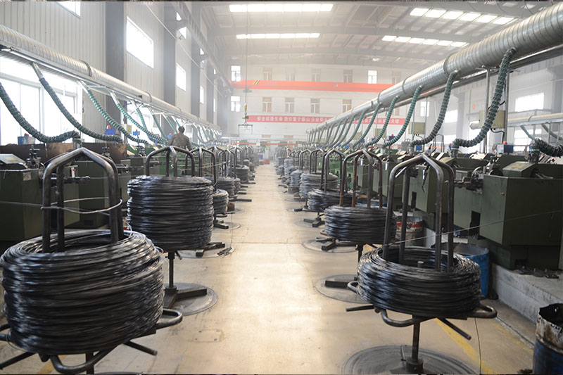 XINRUIFENG FASTENER SCREW TECHNOLOGY HEAD FORMING WORKSHOP PLANT (2)